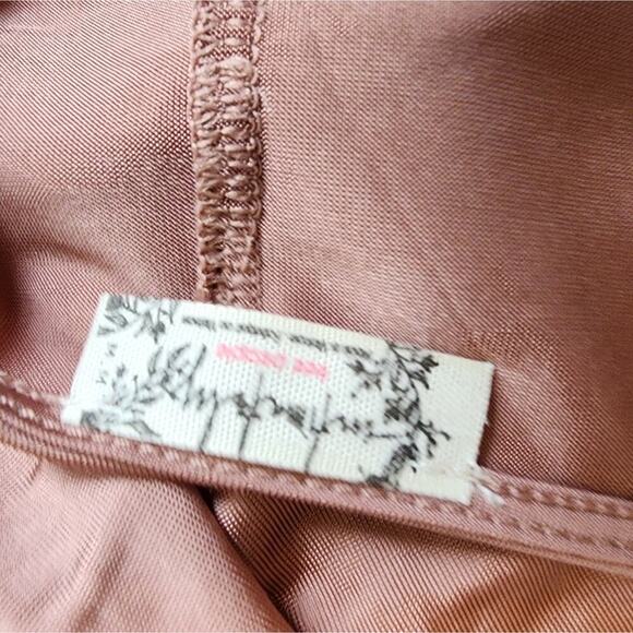 INTIMATELY FREE PEOPLE NEW STRAWBERRY RAN BLOUSE SIZE MED - Picture 3 of 7